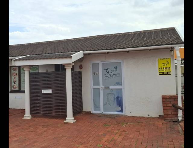 Business property to rent in WINKLESPRUIT
